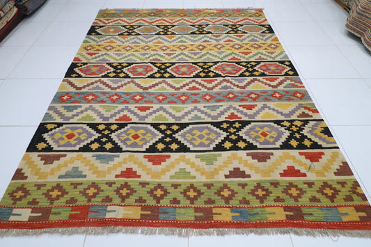 238 x 295 cm | Multicolor Wool Kilim Area Traditional Hand Woven Oriental Carpet