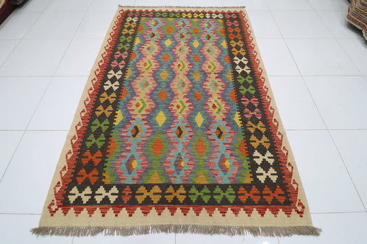 172 x 251 cm | Multicolor Wool Kilim Area Traditional Hand Woven Oriental Carpet