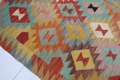 175 x 234 cm | Multicolor Wool Kilim Area Traditional Hand Woven Oriental Carpet