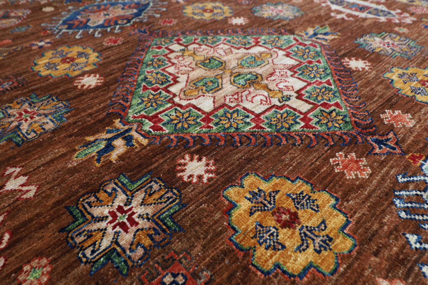 198 x 298 cm | Kazak Brown Oriental Area Rug Afghan Hand Knotted Veg Dye Wool carpet