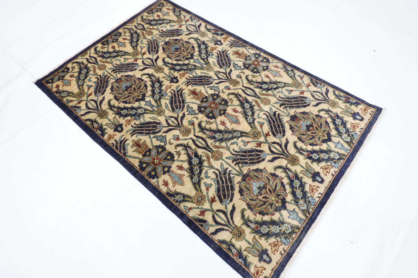 121 x 185 cm | Suzani Oriental Area Rug Afghan Hand Knotted Veg Dye Wool carpet