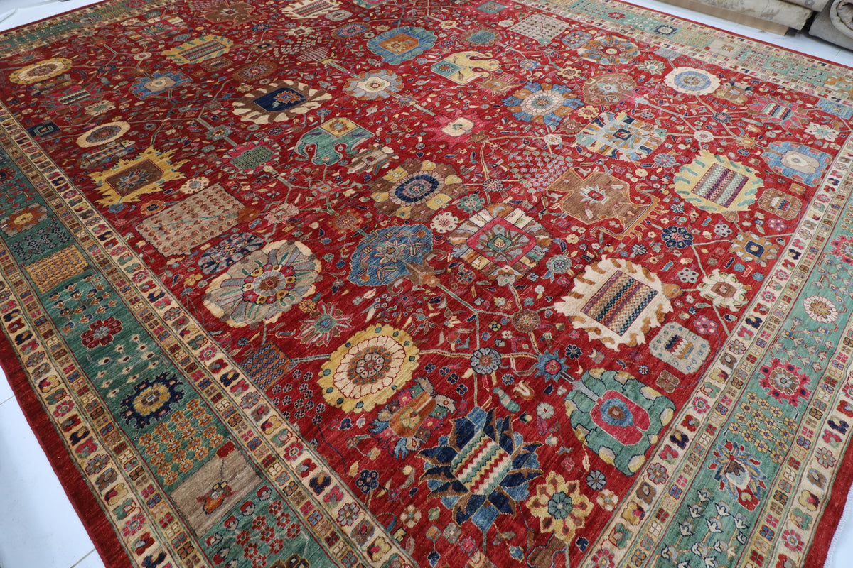 405 x 499 cm | Large Serapi Red Design Hand Knotted Wool Afghan Carpet