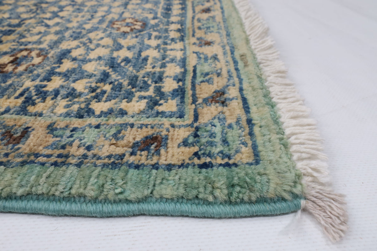 207 x 272 cm | Mamluk Hand Knotted Wool Afghan Carpet