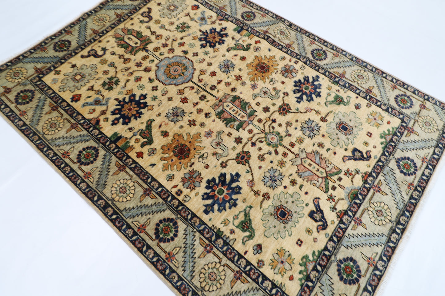 157 x 215 cm | Oriental Floral Beige Area Rug Afghan Hand Knotted Veg Dye Wool carpet