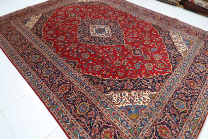 303 x 397 cm | Heriz Tribal Hand Knotted Carpet