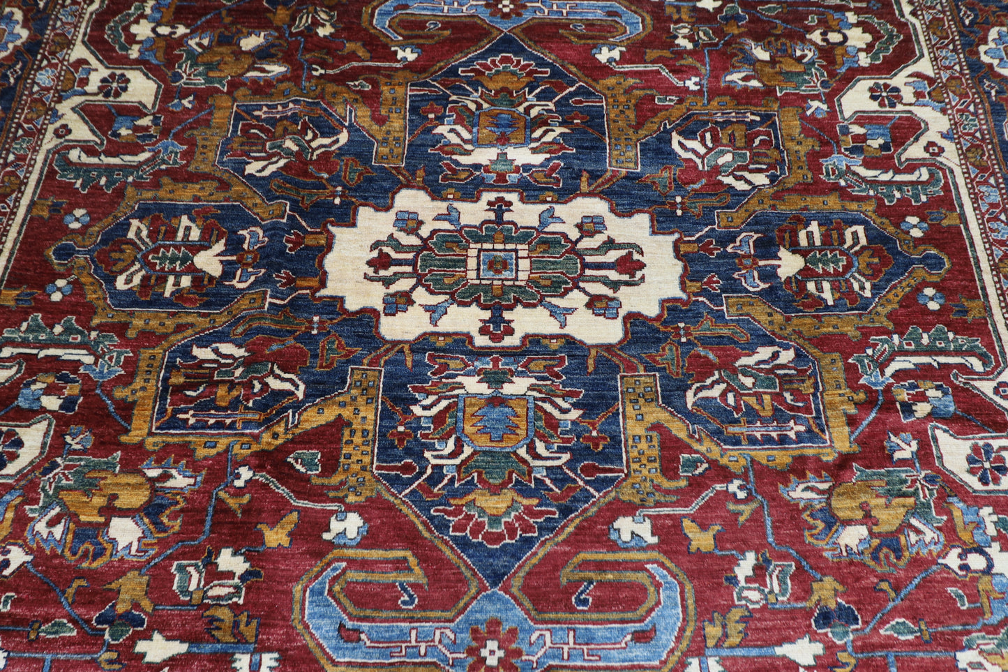 272 x 360 cm | Heriz Afghan Tribal Hand Knotted Carpet