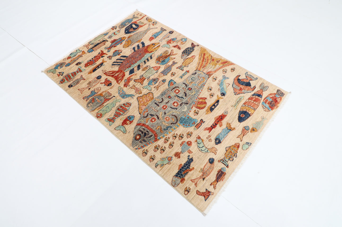 102 x 152 cm | Fish Party Rug Afghan Hand Knotted Veg Dye Wool carpet