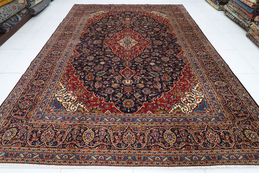 291 x 401 cm | Heriz Tribal Hand Knotted Carpet