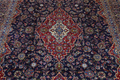 291 x 401 cm | Heriz Tribal Hand Knotted Carpet