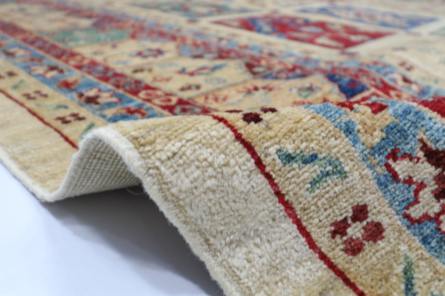 271 x 373 cm | Bakhtiari Afghan Tribal Hand Knotted Carpet