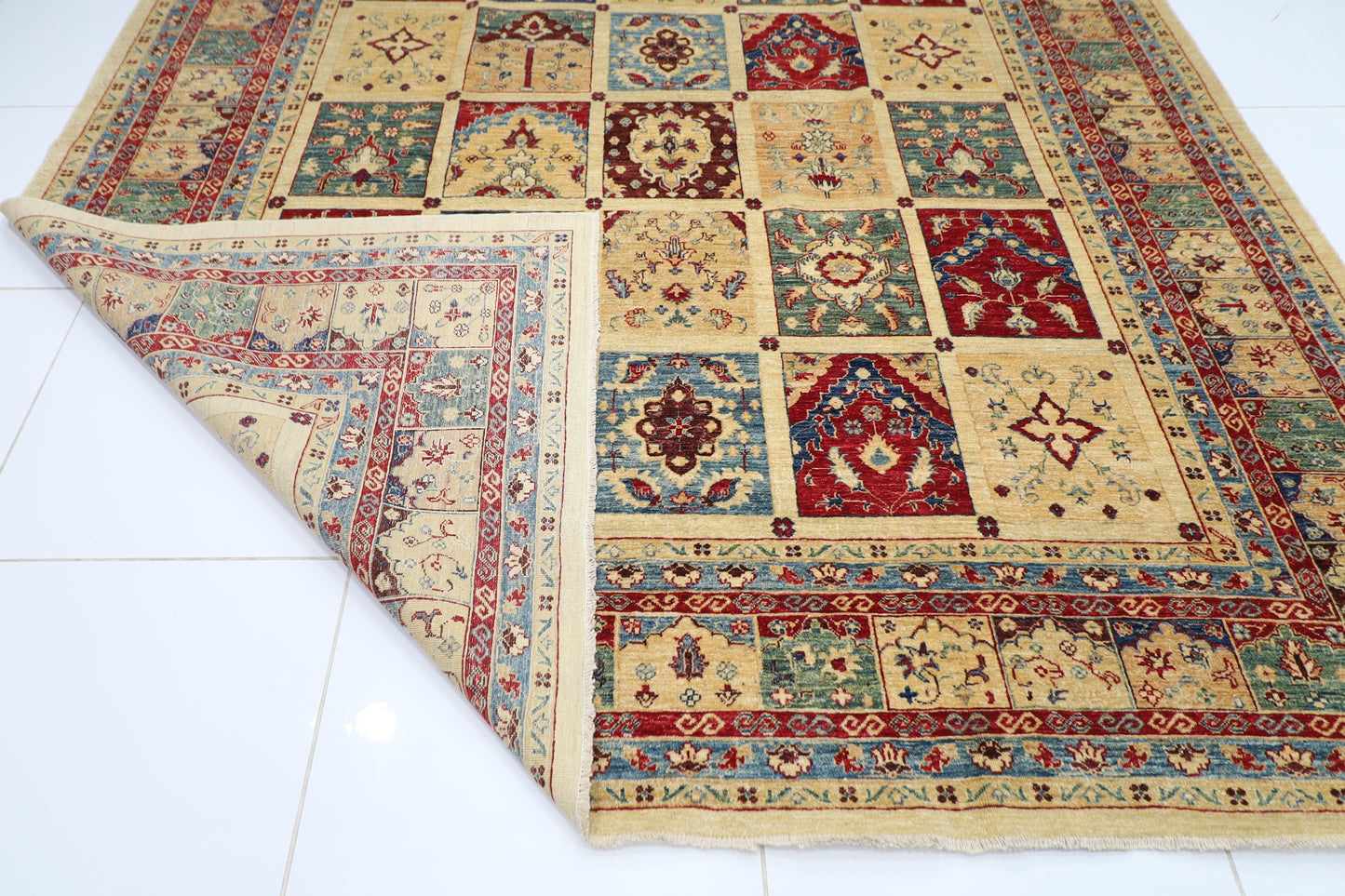 271 x 373 cm | Bakhtiari Afghan Tribal Hand Knotted Carpet