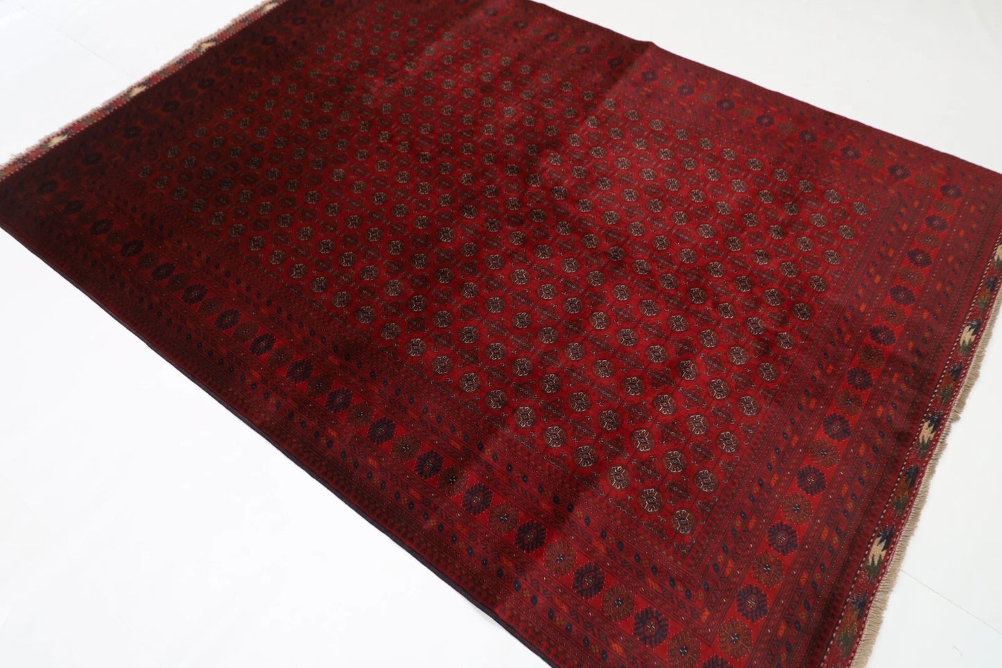 174 x 246 cm | Fine Mori Bokhara Afghan Tribal Hand Knotted Veg Dye Wool Carpet