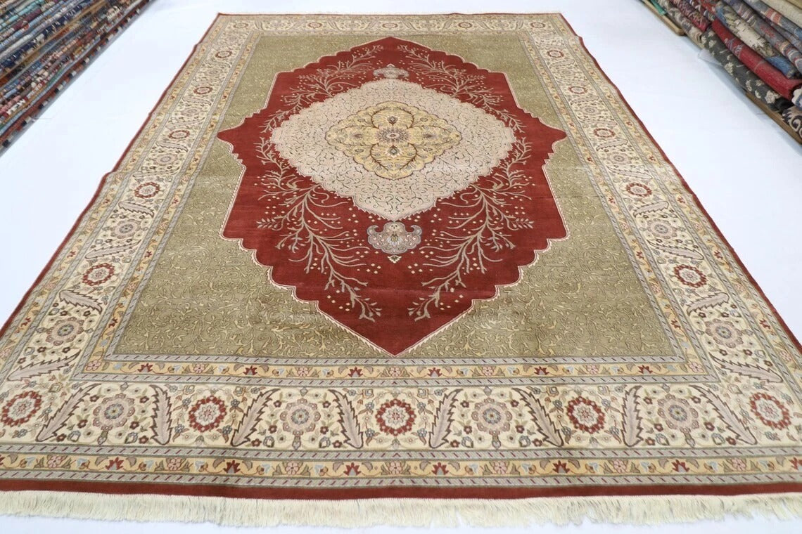274 x 370 cm | Fine Heriz Tribal Hand Knotted Carpet