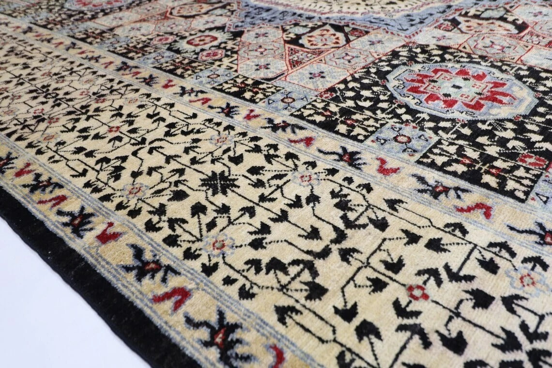 276 x 371 cm | Mamluk Afghan Hand Knotted Carpet
