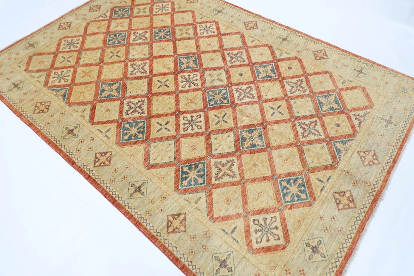 172 x 248 cm | Oriental Afghan Tribal Hand Knotted Veg Dye Wool Carpet