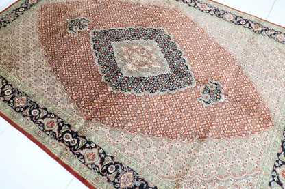 203 x 287 cm | Heriz Tribal Hand Knotted Carpet