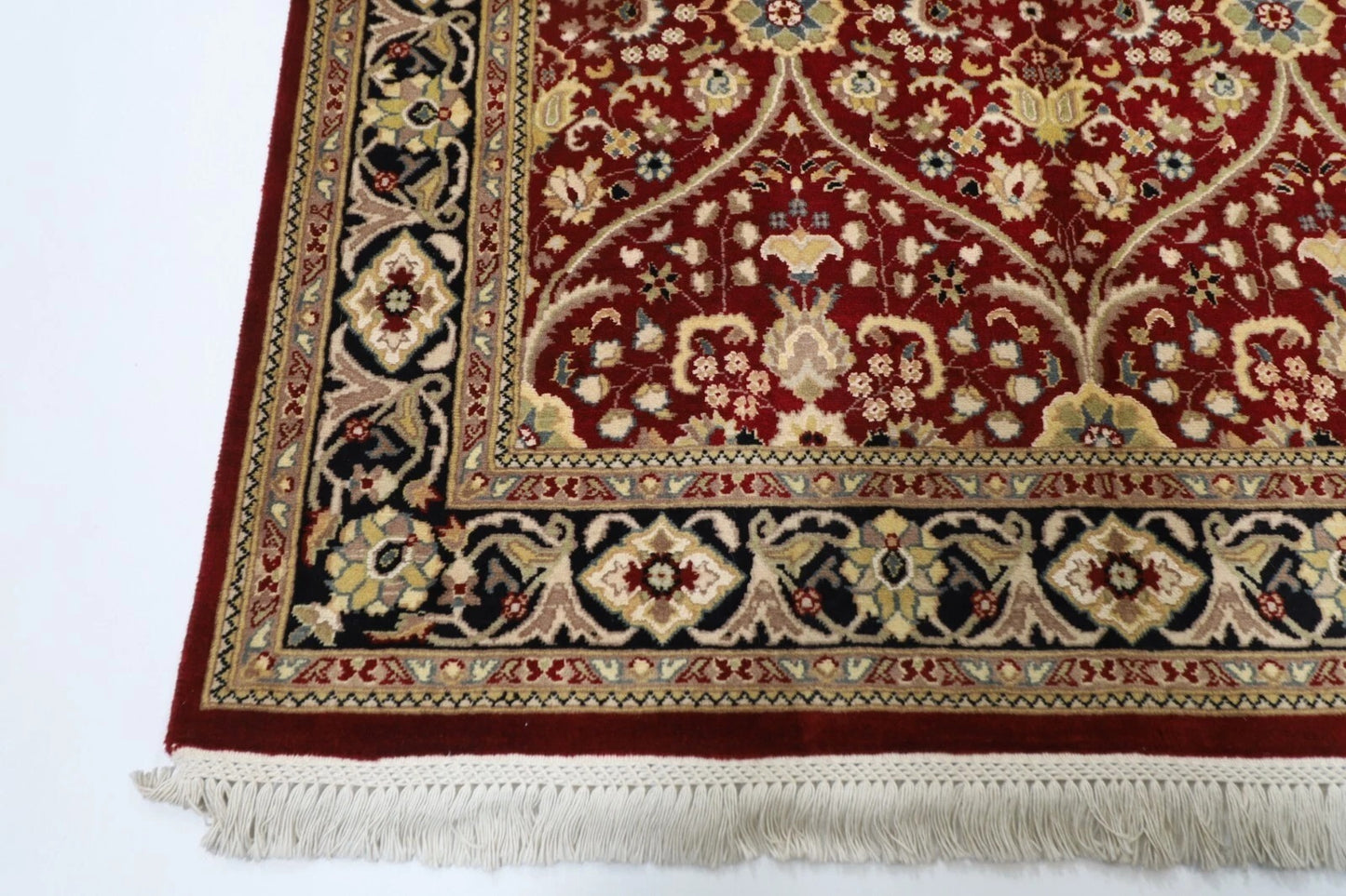 124 x 194 cm | Tribal Hand Knotted Veg Dye Wool carpet