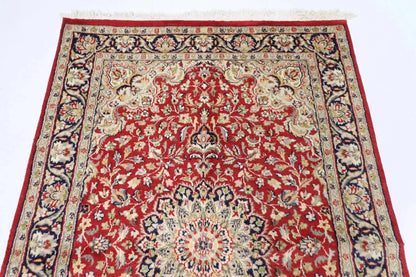 122 x 188 cm | Medallion Tribal Hand Knotted Veg Dye Wool carpet