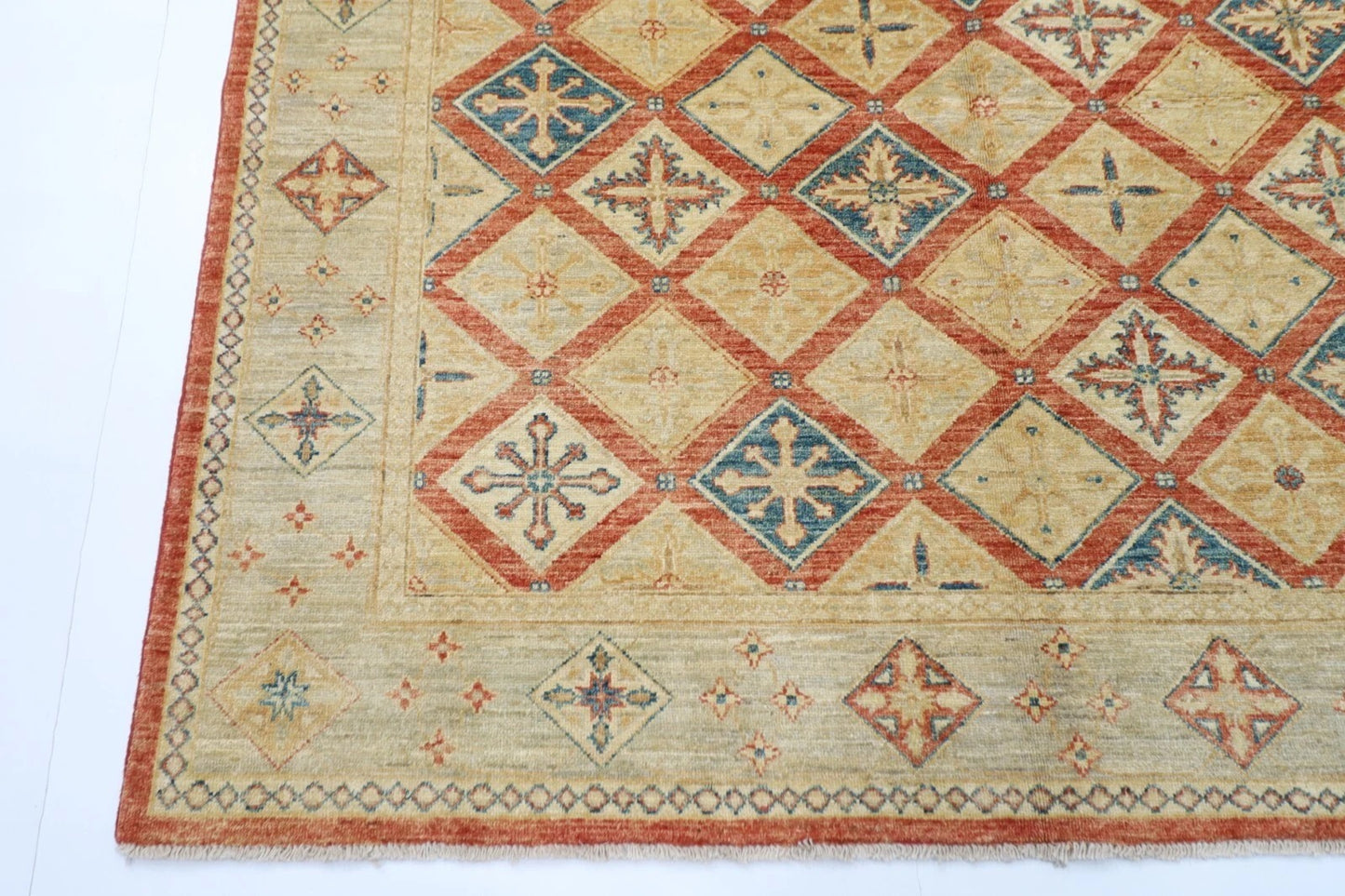 172 x 248 cm | Oriental Afghan Tribal Hand Knotted Veg Dye Wool Carpet