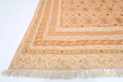 136 x 180 cm | Accent Afghan Tribal Hand Knotted Veg Dye Wool Carpet