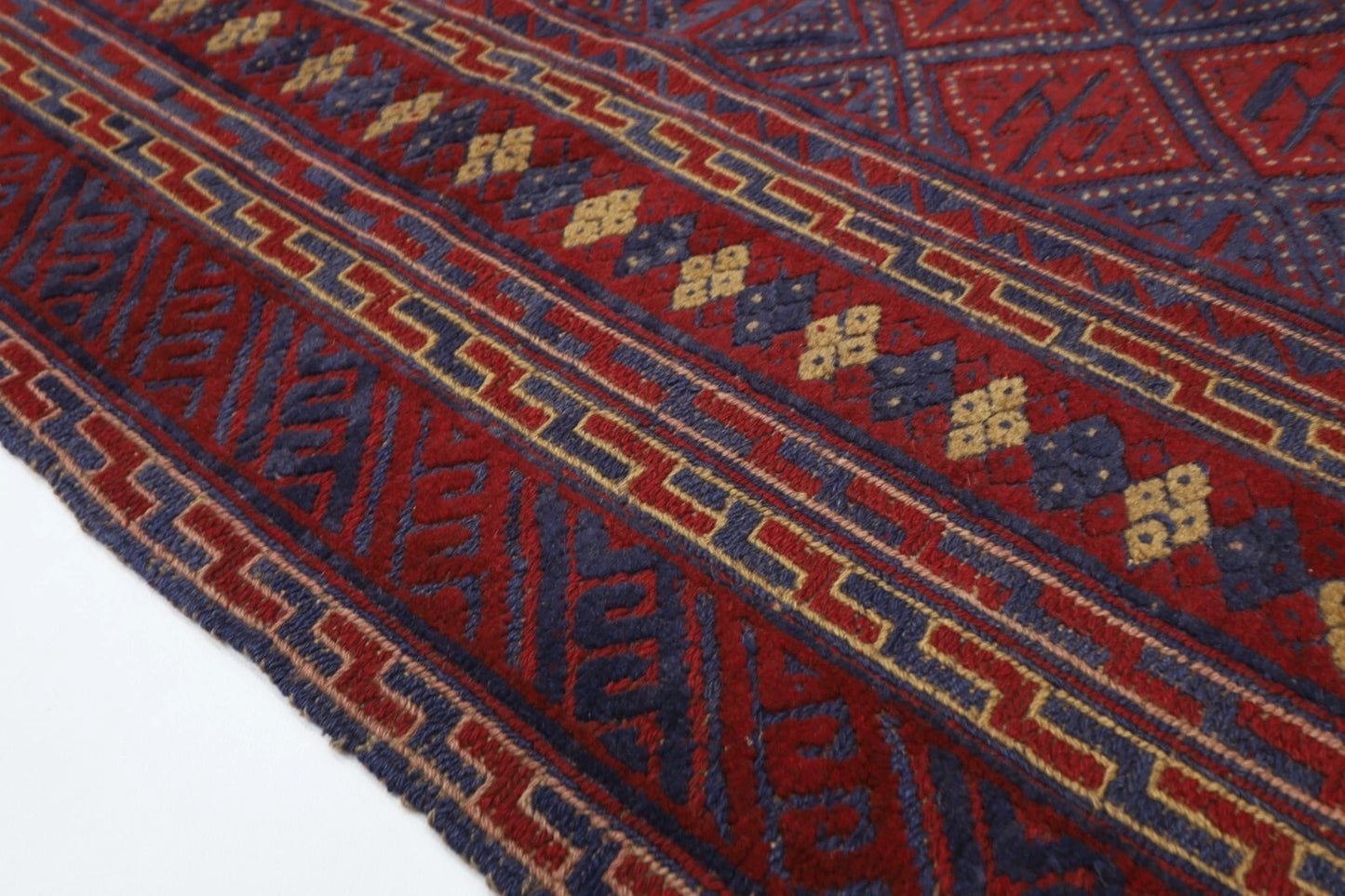 149 x 190 cm | Accent Afghan Tribal Hand Knotted Veg Dye Wool Carpet