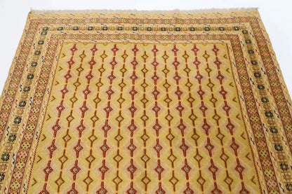 160 x 192 cm | Accent Afghan Tribal Hand Knotted Veg Dye Wool Carpet