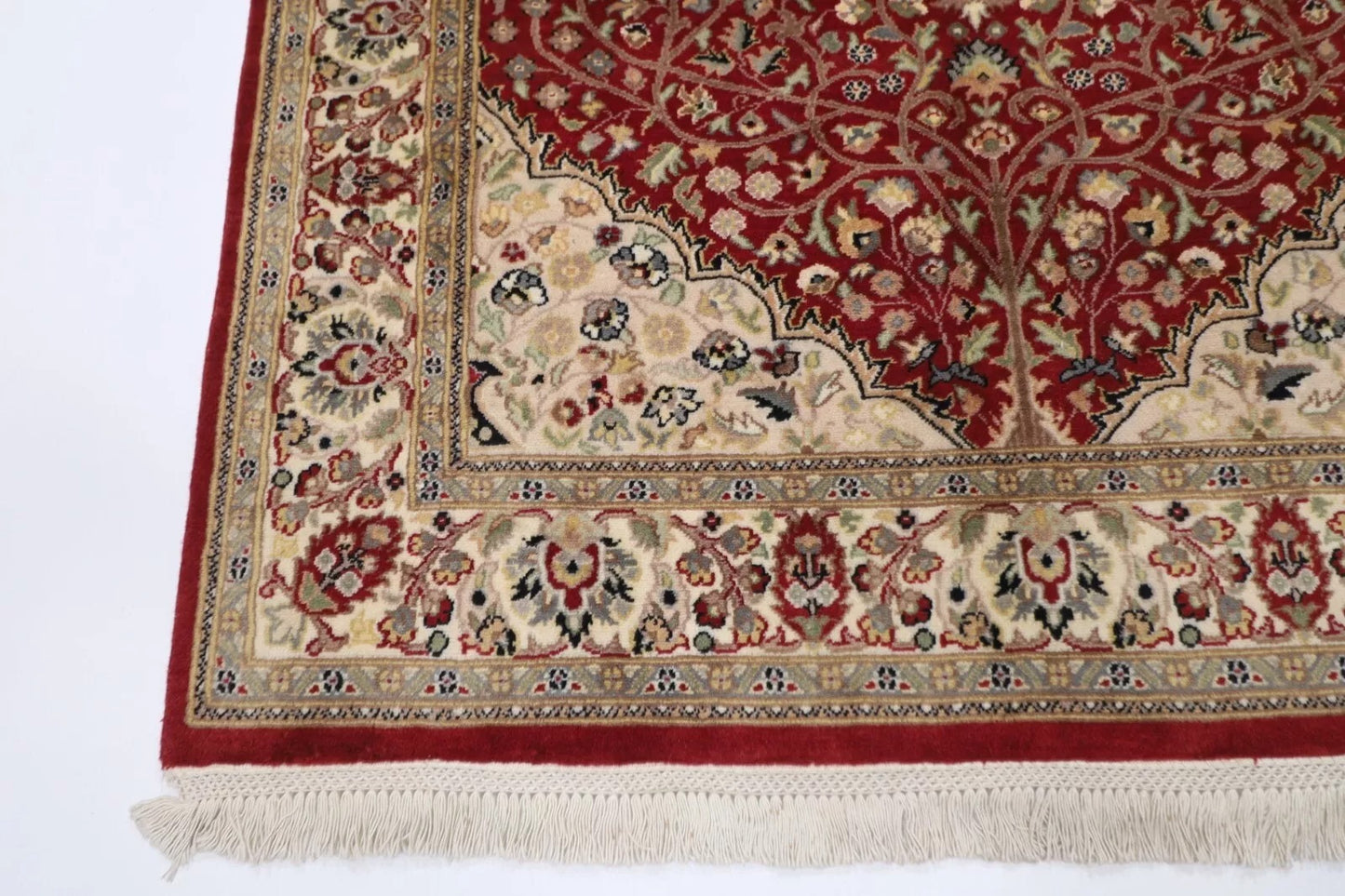 127 x 187 cm | Heriz Tribal Hand Knotted Veg Dye Wool carpet