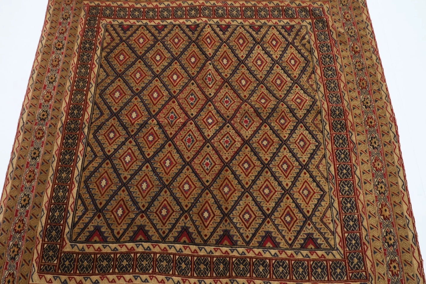 149 x 164 cm | Accent Afghan Tribal Hand Knotted Veg Dye Wool carpet