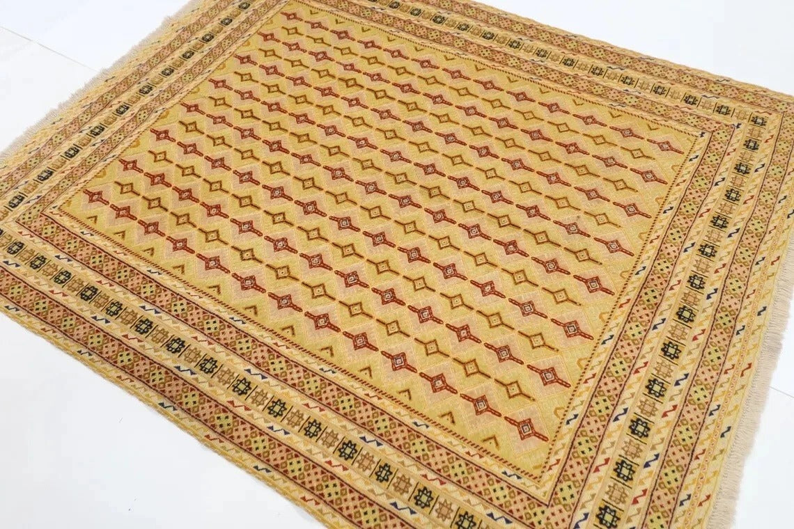 160 x 192 cm | Accent Afghan Tribal Hand Knotted Veg Dye Wool Carpet