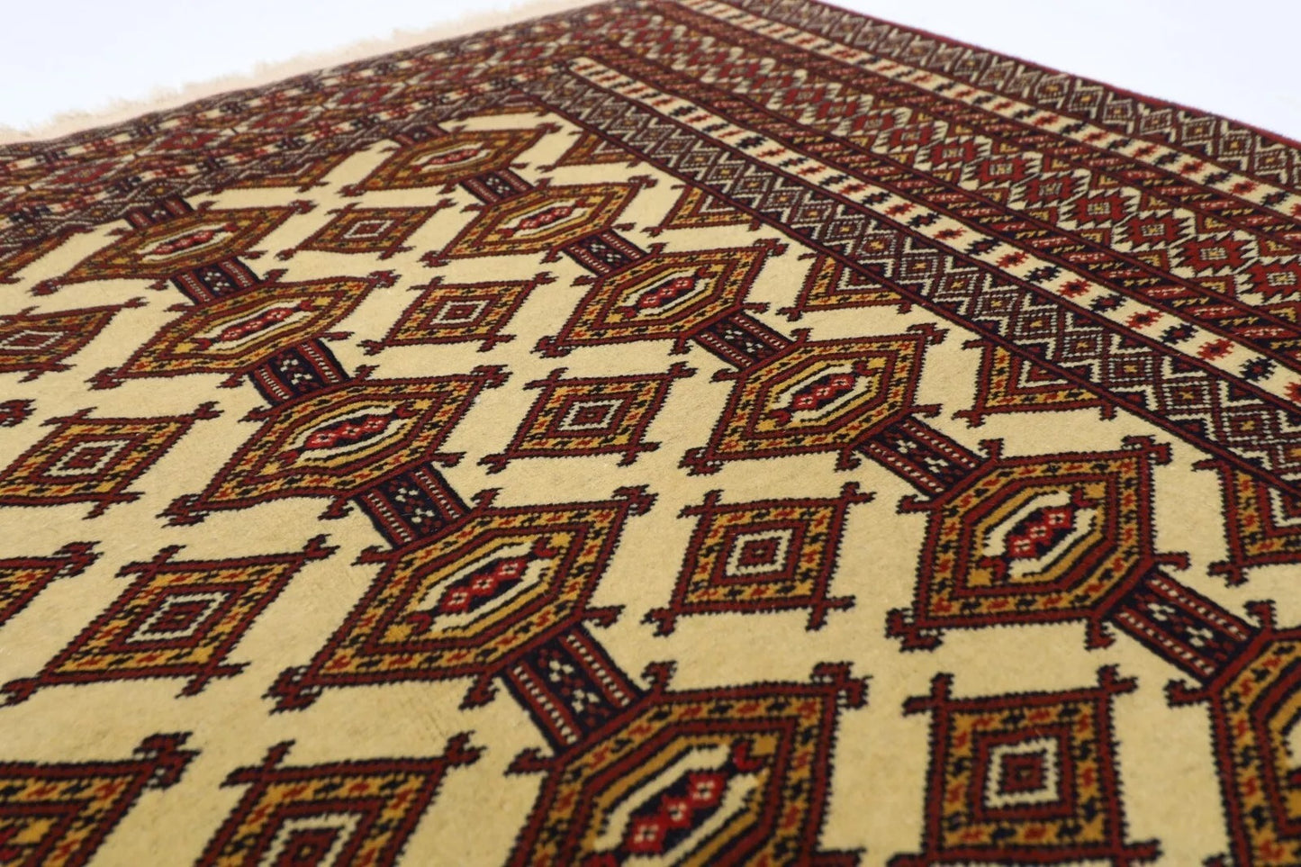 126 x 178 cm | Afghan Tribal Hand Knotted Veg Dye Wool carpet