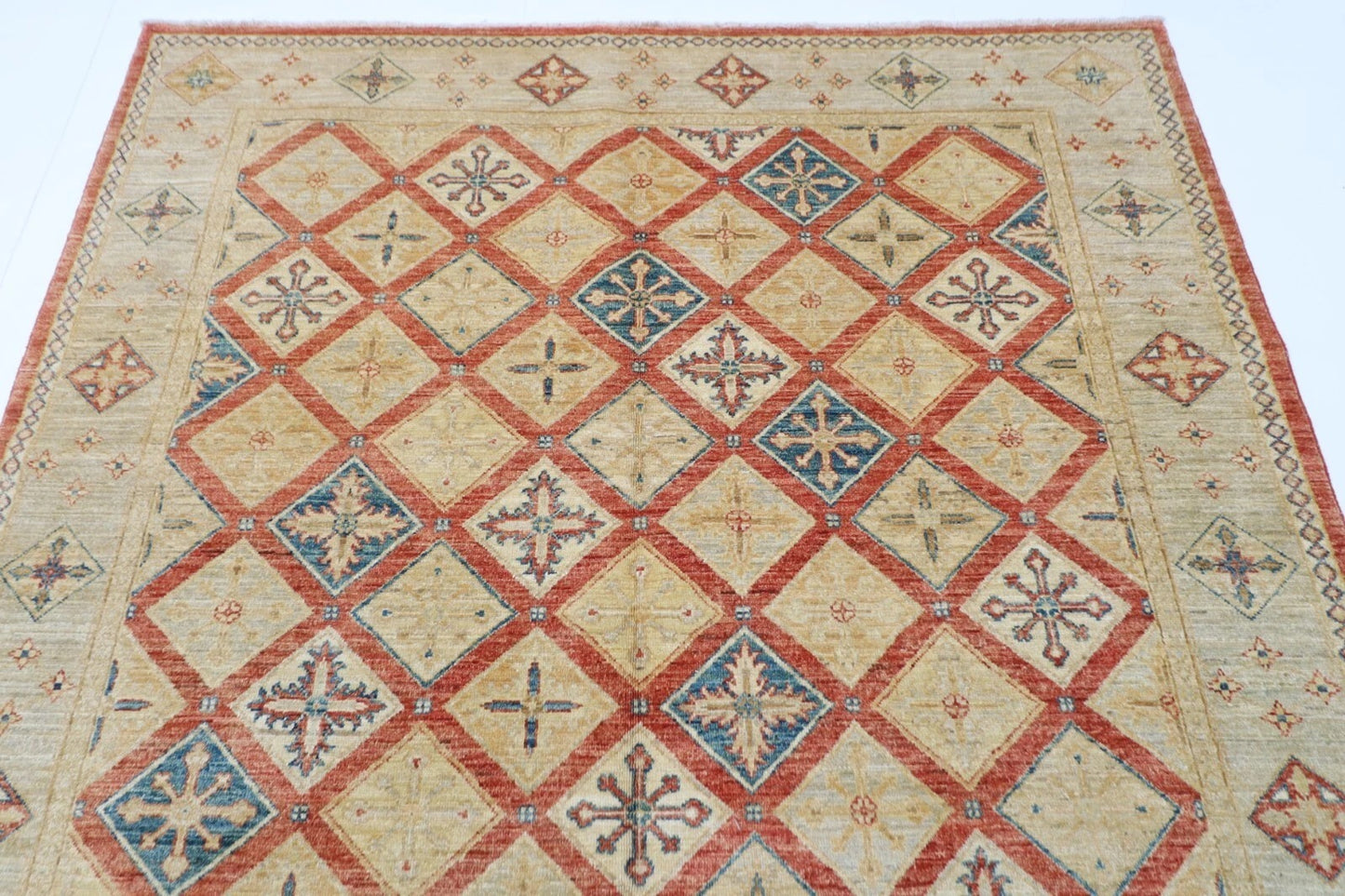 172 x 248 cm | Oriental Afghan Tribal Hand Knotted Veg Dye Wool Carpet