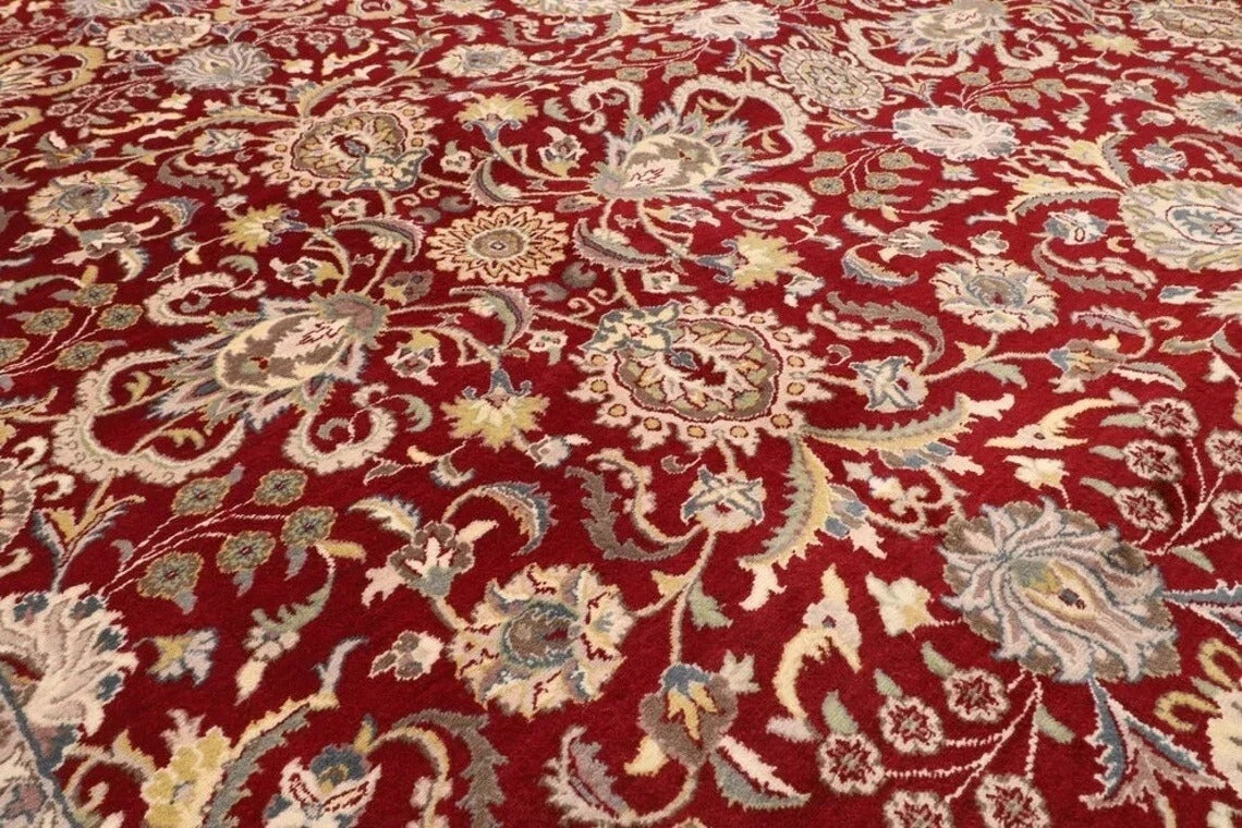 276 x 374 cm | Fine Tribal Hand Knotted Carpet