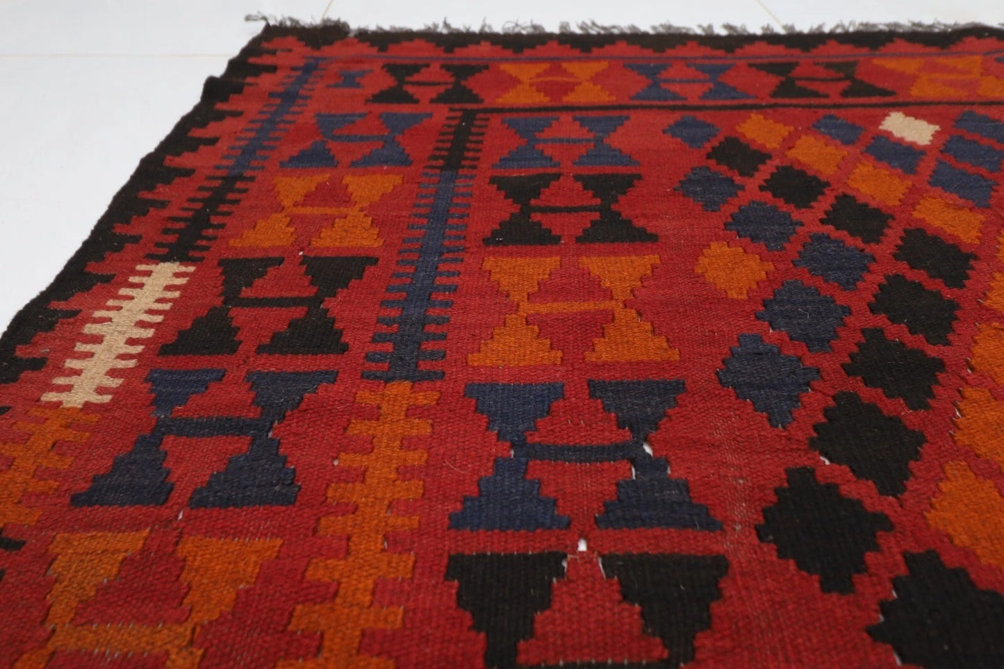 176 x 252 cm | Flat Weaved Afghan Tribal Hand Knotted Veg Dye Wool Carpet