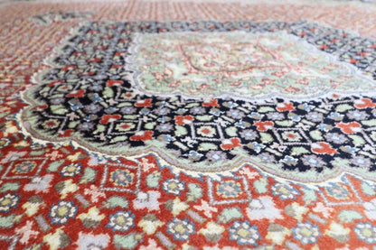 203 x 287 cm | Heriz Tribal Hand Knotted Carpet