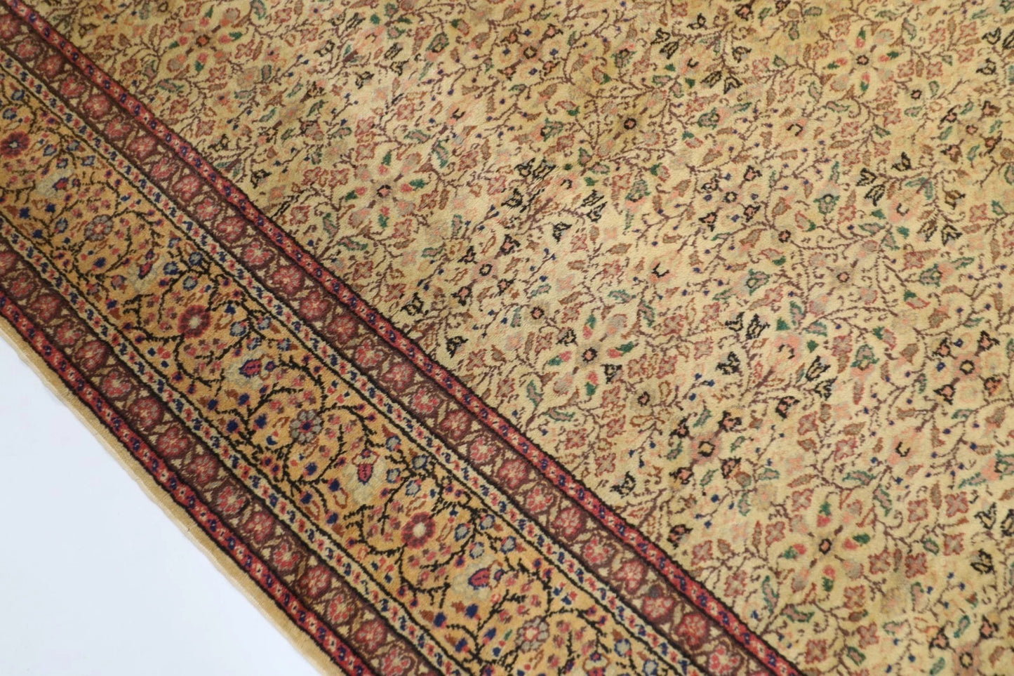 230 x 345 cm | Turkish Tribal Hand Knotted Carpet