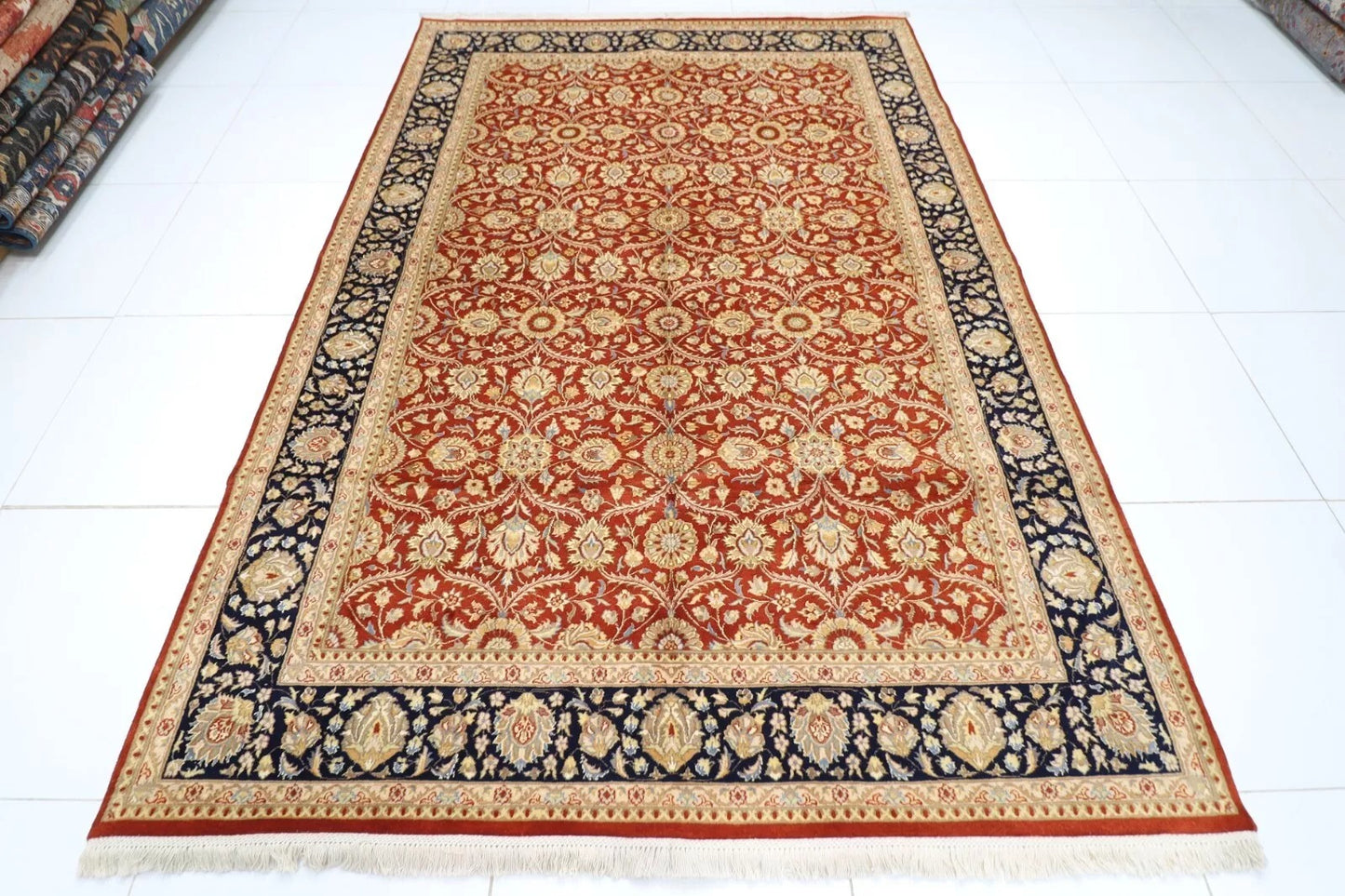 203 x 297 cm | Fine Oriental Tribal Hand Knotted Carpet
