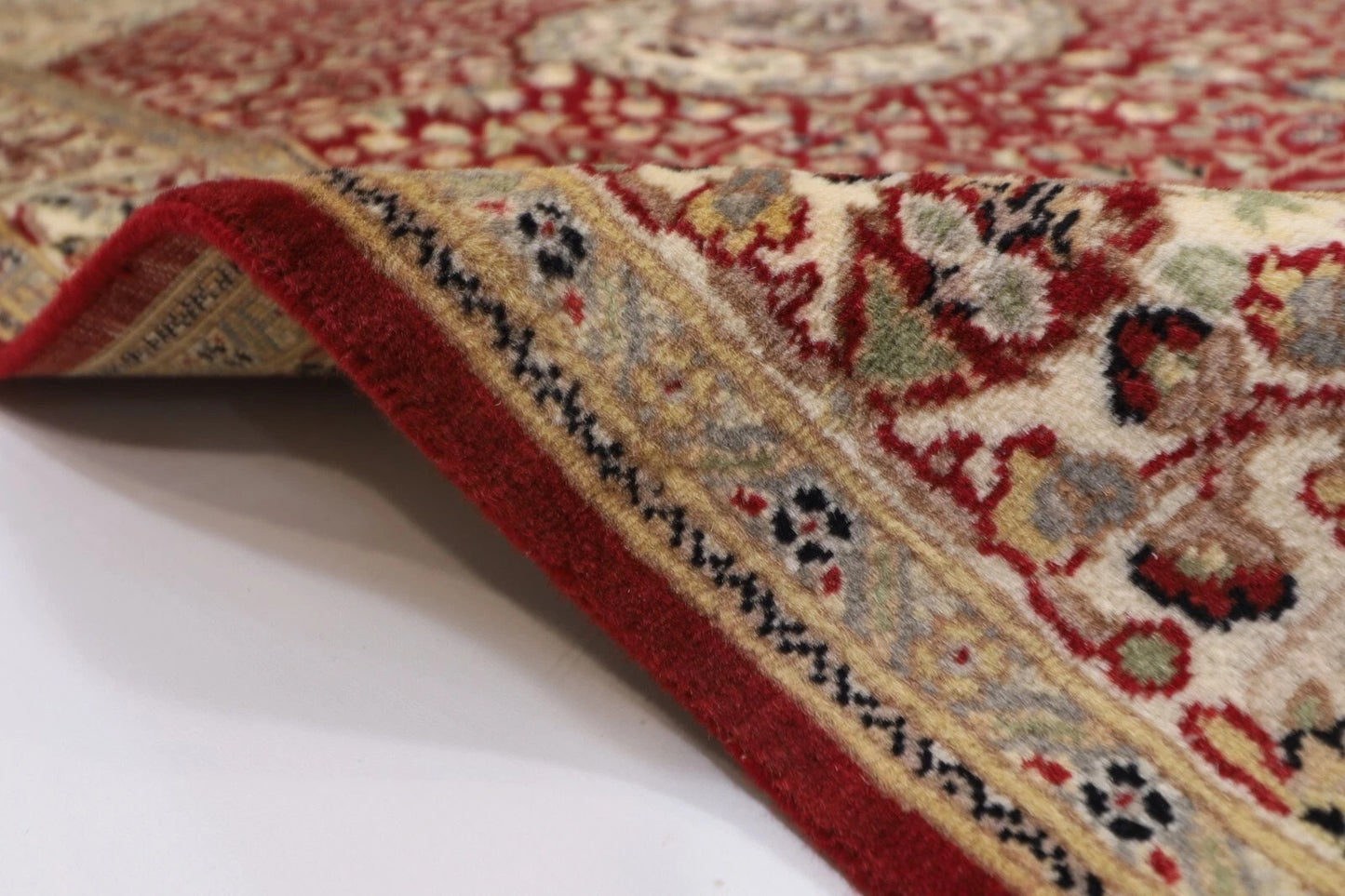 127 x 187 cm | Heriz Tribal Hand Knotted Veg Dye Wool carpet