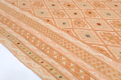 136 x 180 cm | Accent Afghan Tribal Hand Knotted Veg Dye Wool Carpet