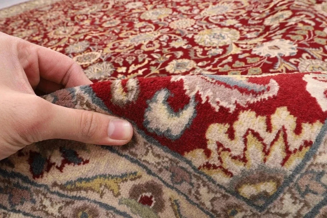 276 x 374 cm | Fine Tribal Hand Knotted Carpet