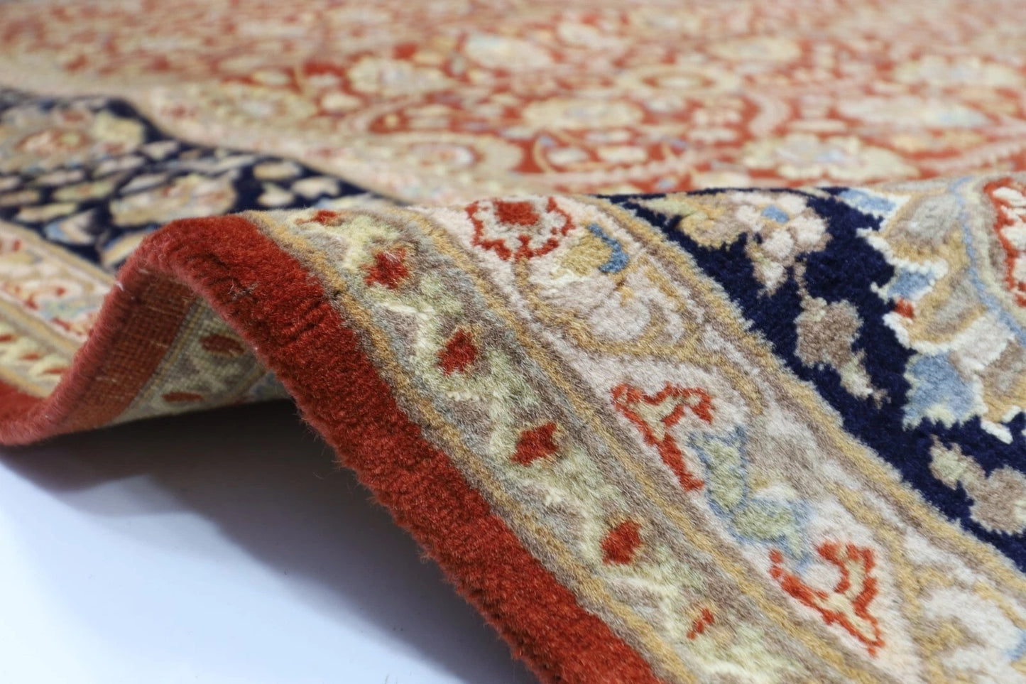 203 x 297 cm | Fine Oriental Tribal Hand Knotted Carpet