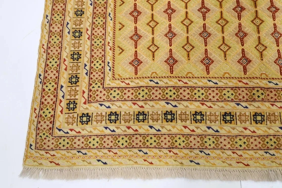 160 x 192 cm | Accent Afghan Tribal Hand Knotted Veg Dye Wool Carpet
