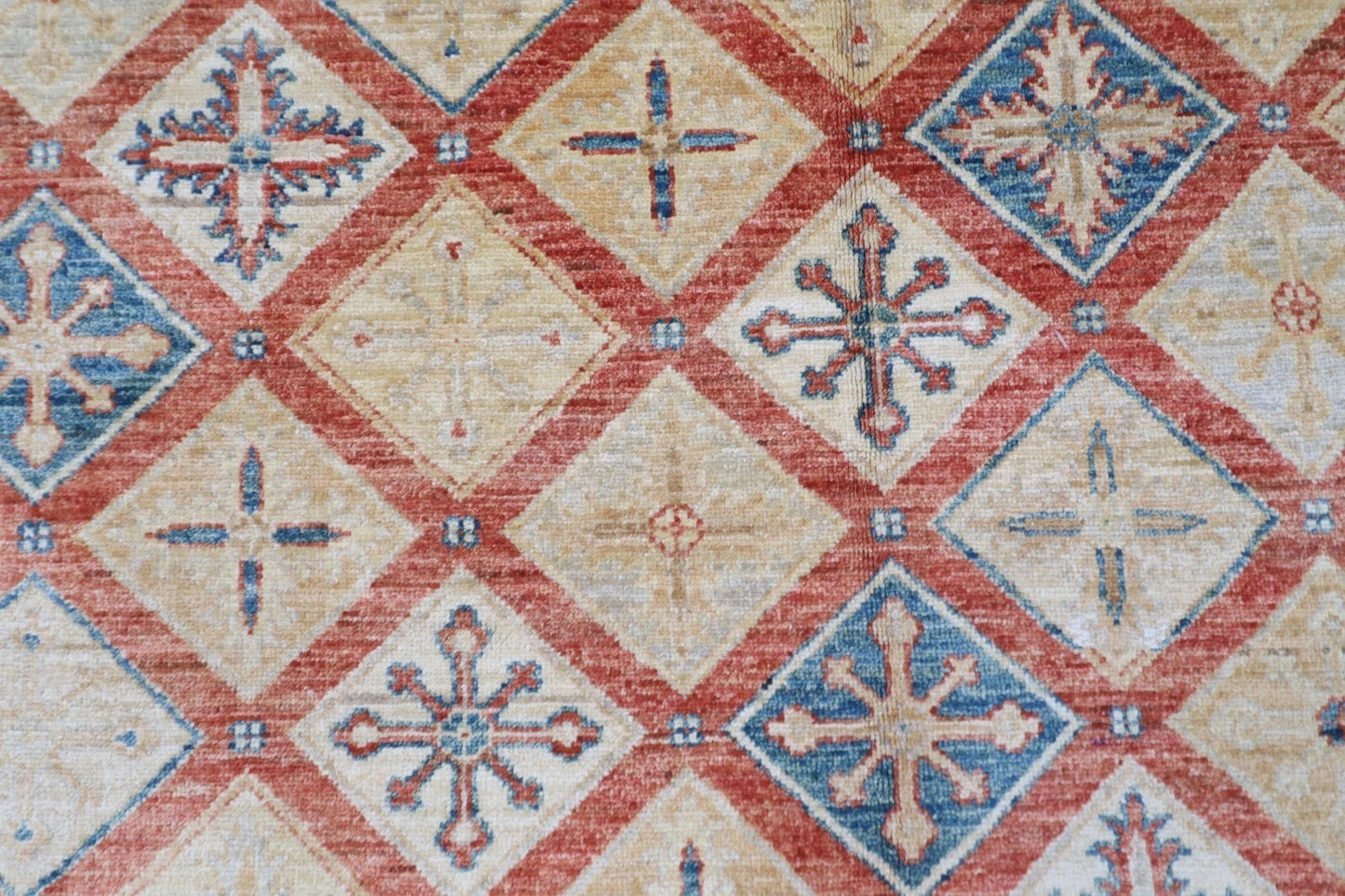 172 x 248 cm | Oriental Afghan Tribal Hand Knotted Veg Dye Wool Carpet