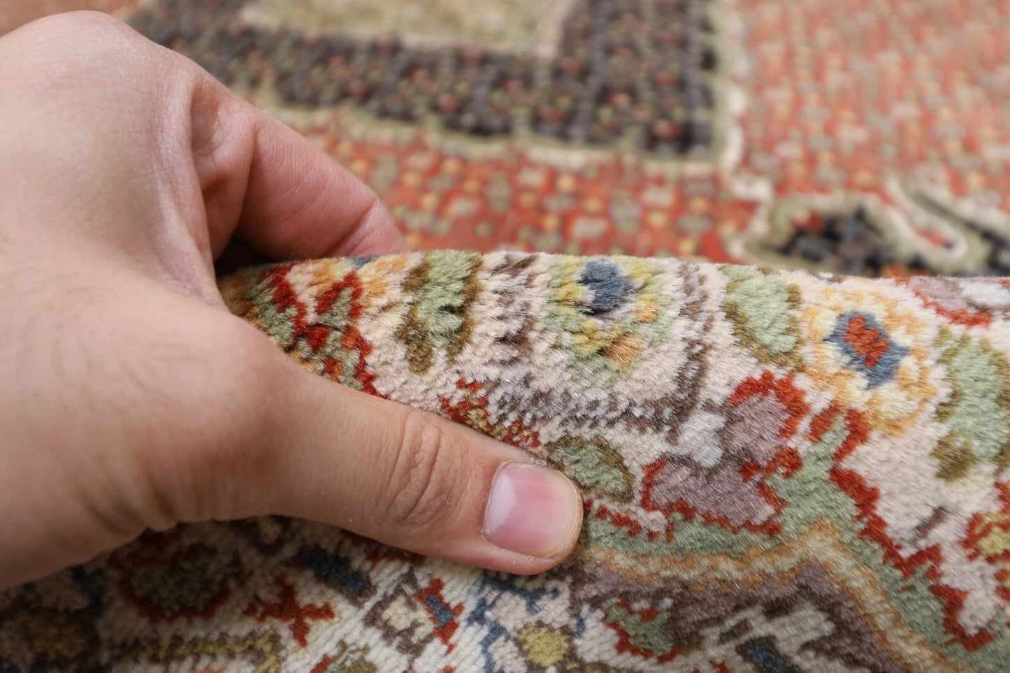 203 x 304 cm | Heriz Tribal Hand Knotted Carpet