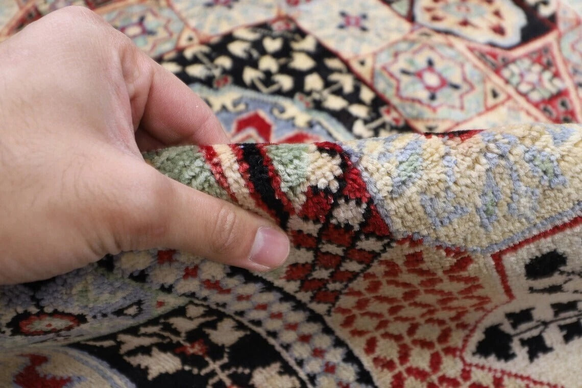 276 x 371 cm | Mamluk Afghan Hand Knotted Carpet