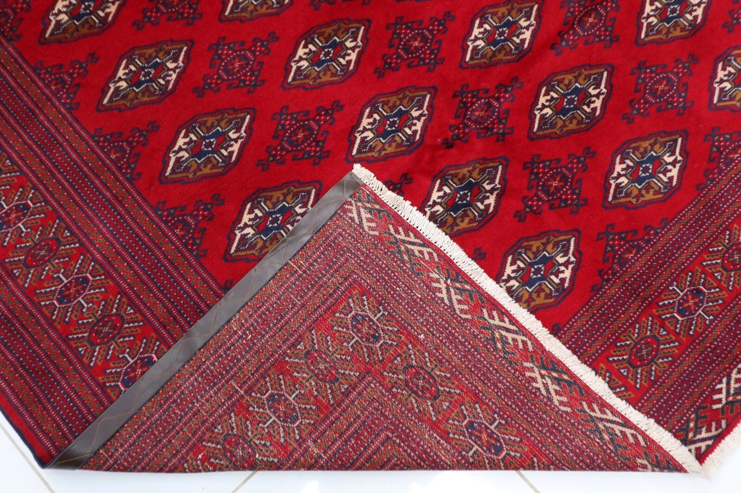 208 x 296 cm | Bokhara Tribal Hand Knotted Carpet