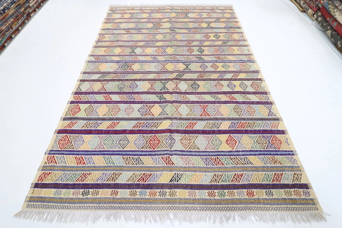 195 x 299 cm | Flat weaved Afghan Tribal Hand Knotted Carpet