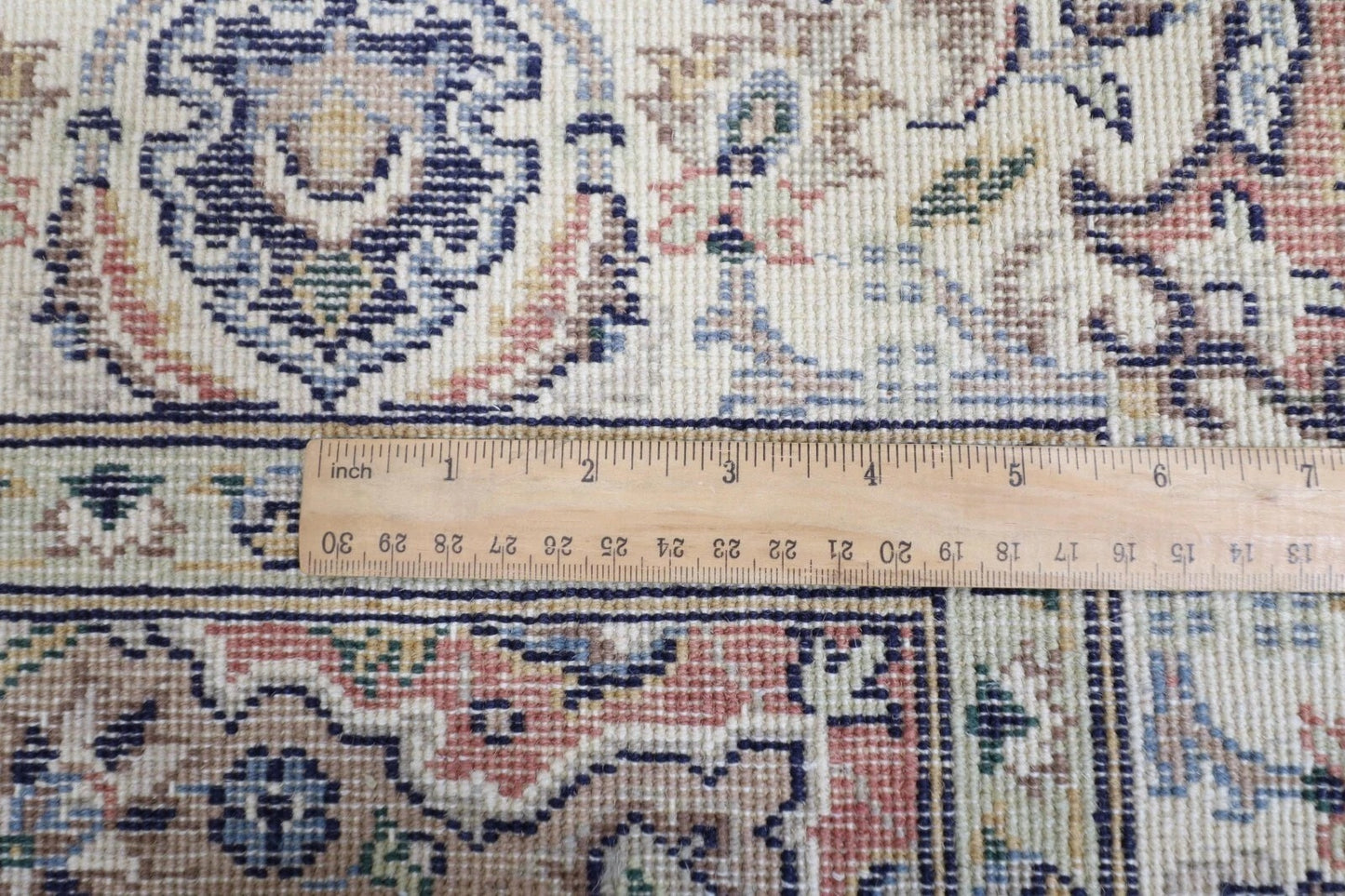 124 x 192 cm | Medallion Tribal Hand Knotted Veg Dye Wool carpet