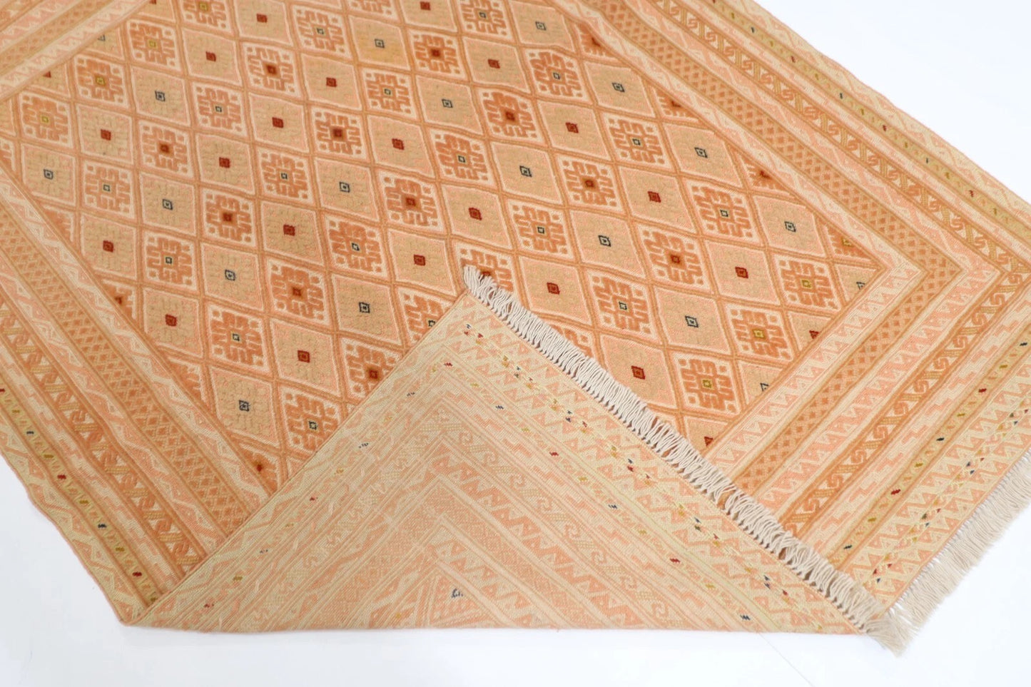 136 x 180 cm | Accent Afghan Tribal Hand Knotted Veg Dye Wool Carpet