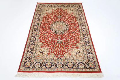 122 x 188 cm | Medallion Tribal Hand Knotted Veg Dye Wool carpet